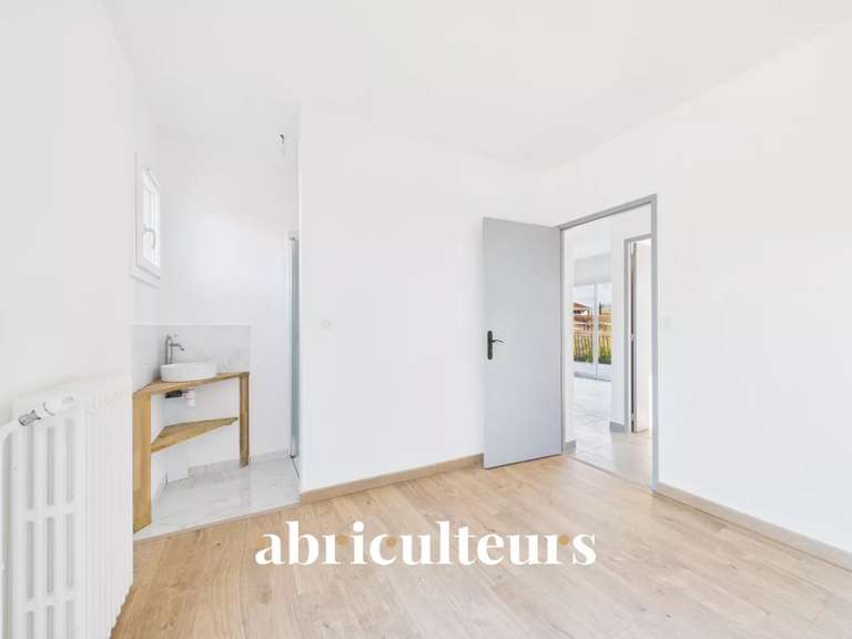 House Éguilles - 3 bedrooms - 180m²