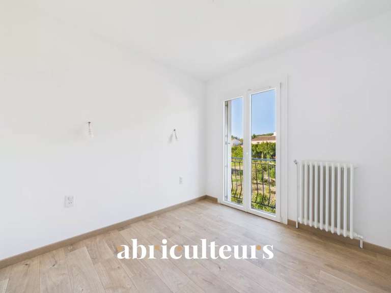 House Éguilles - 3 bedrooms - 180m²