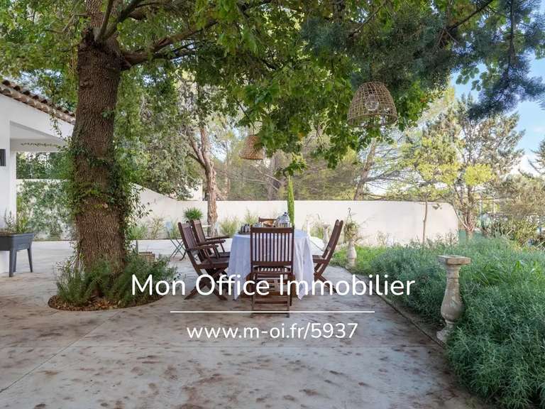 Maison Éguilles - 3 chambres - 110m²