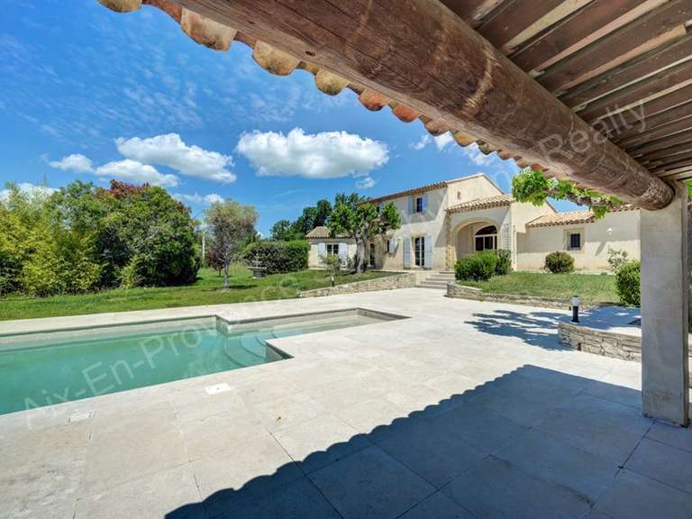 Maison Éguilles - 5 chambres - 190m²