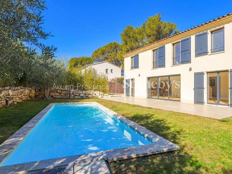 House Éguilles - 164m²