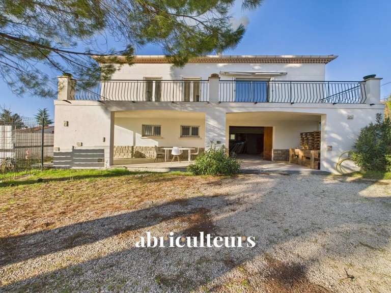 Maison Éguilles - 3 chambres - 180m²