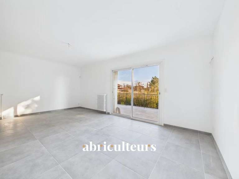 Maison Éguilles - 3 chambres - 180m²