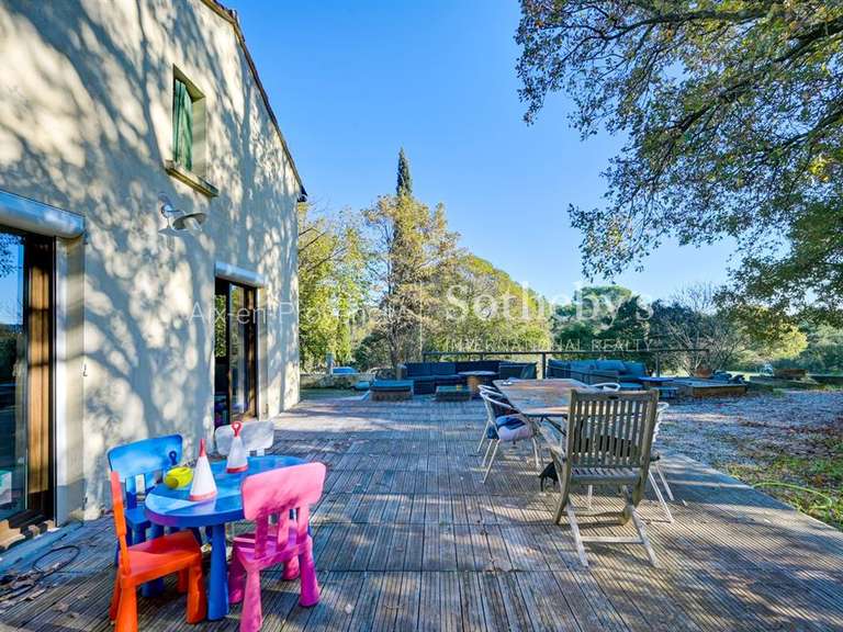 Maison Éguilles - 166m²