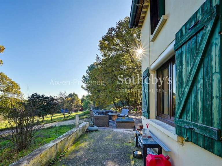 House Éguilles - 166m²