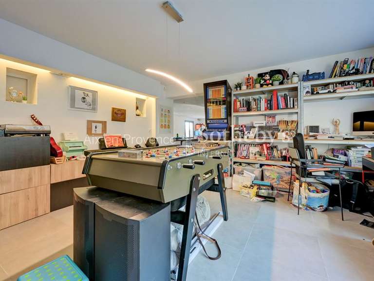 House Éguilles - 166m²