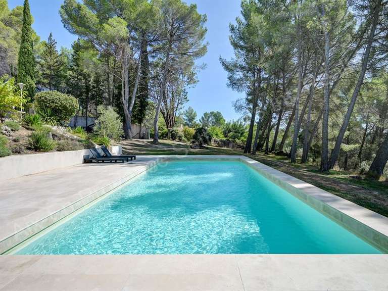 Maison Éguilles - 4 chambres - 164m²