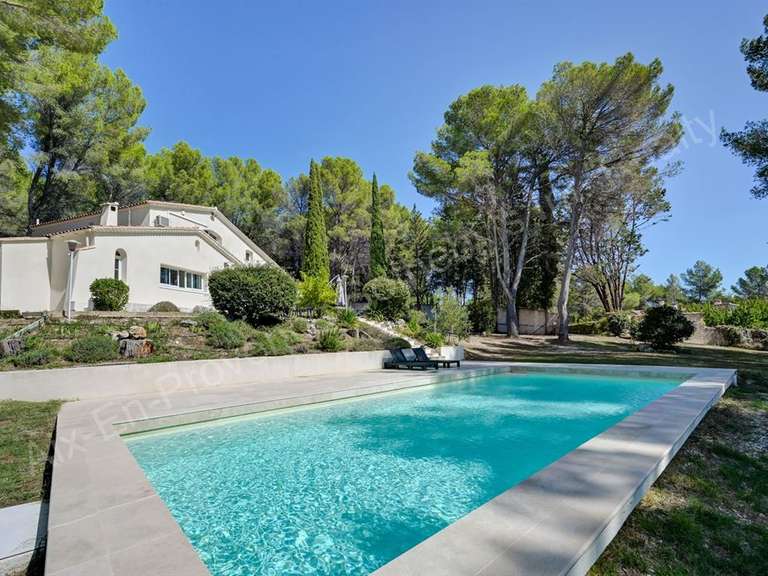 Maison Éguilles - 4 chambres - 164m²