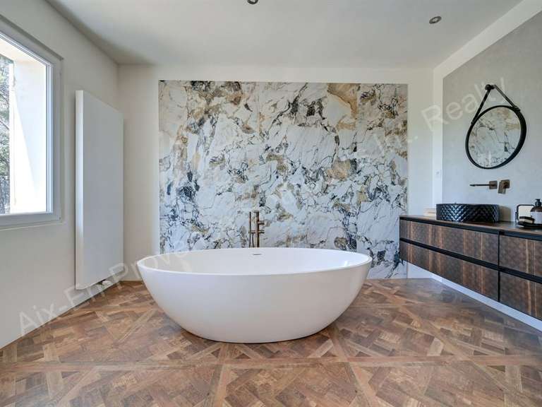 Maison Éguilles - 4 chambres - 164m²