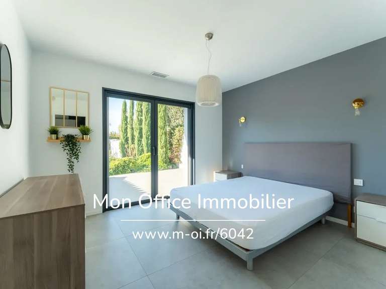 Maison Éguilles - 4 chambres - 170m²