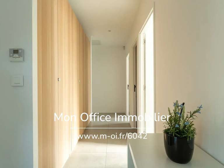 Maison Éguilles - 4 chambres - 170m²