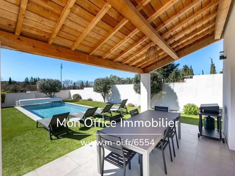 Maison Éguilles - 4 chambres - 118m²