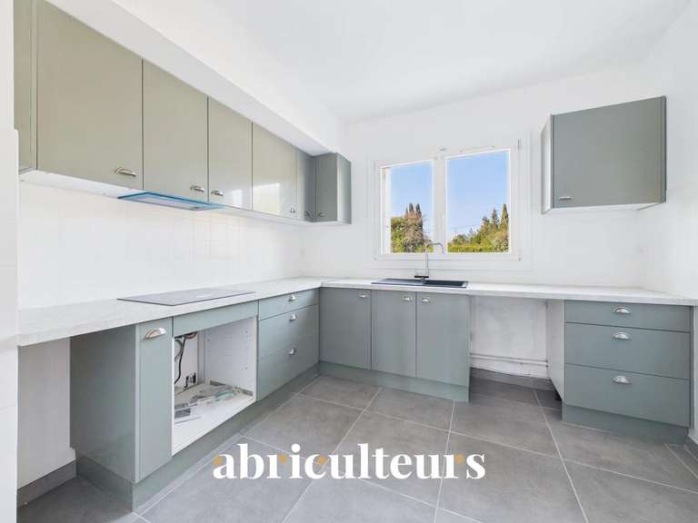 Maison Éguilles - 3 chambres - 180m²