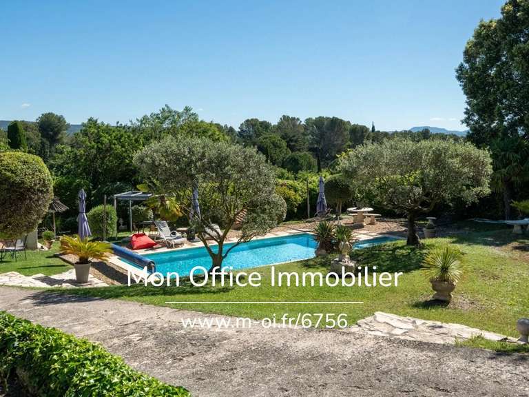 Maison Éguilles - 3 chambres - 143m²