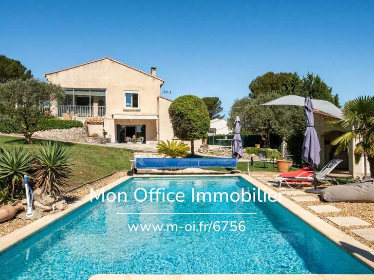 Maison Éguilles - 3 chambres - 143m²