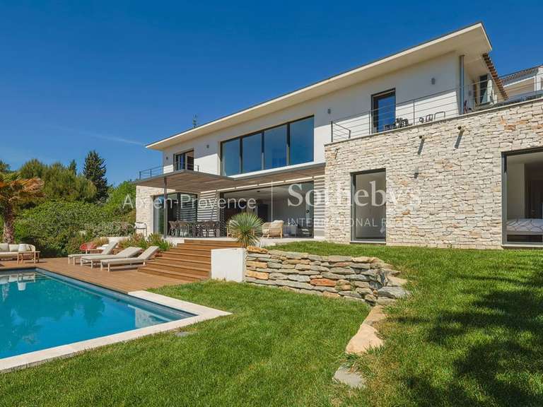 Maison Éguilles - 4 chambres - 240m²