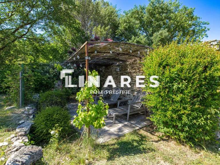 Maison Éguilles - 5 chambres - 191m²
