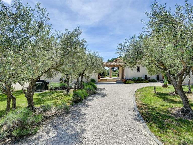 Maison Éguilles - 5 chambres - 230m²