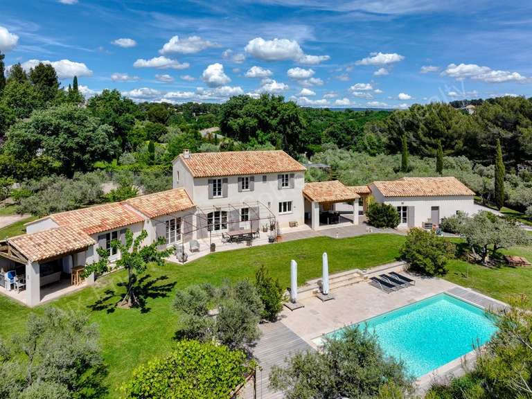 Maison Éguilles - 5 chambres - 230m²