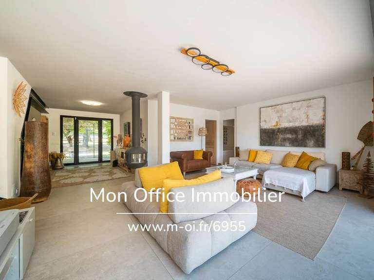 Maison Éguilles - 5 chambres - 190m²