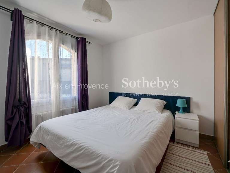 House Éguilles - 5 bedrooms - 200m²