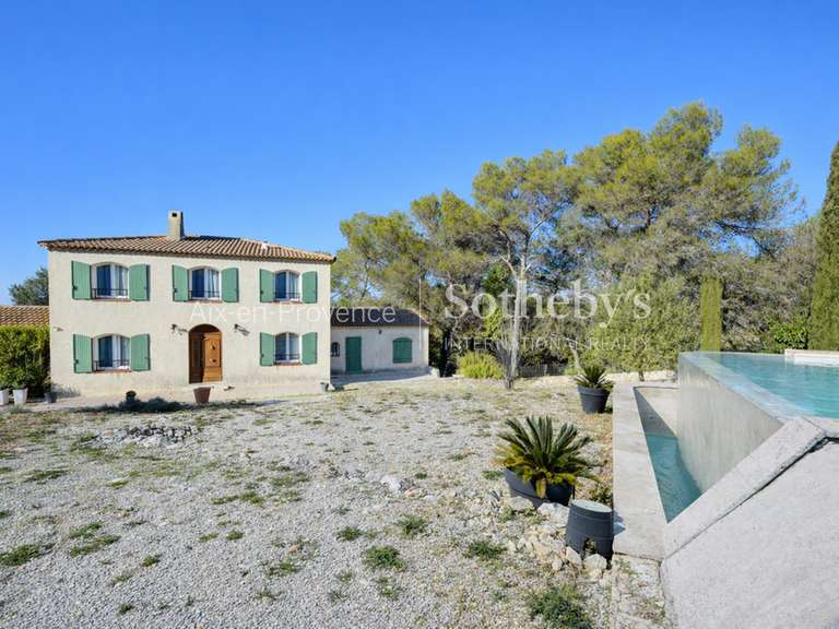 House Éguilles - 5 bedrooms - 200m²