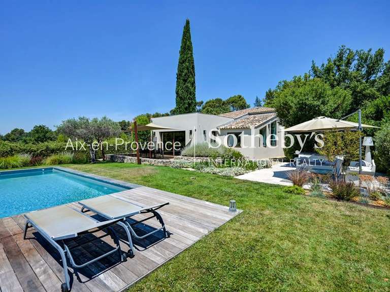 Maison Éguilles - 210m²