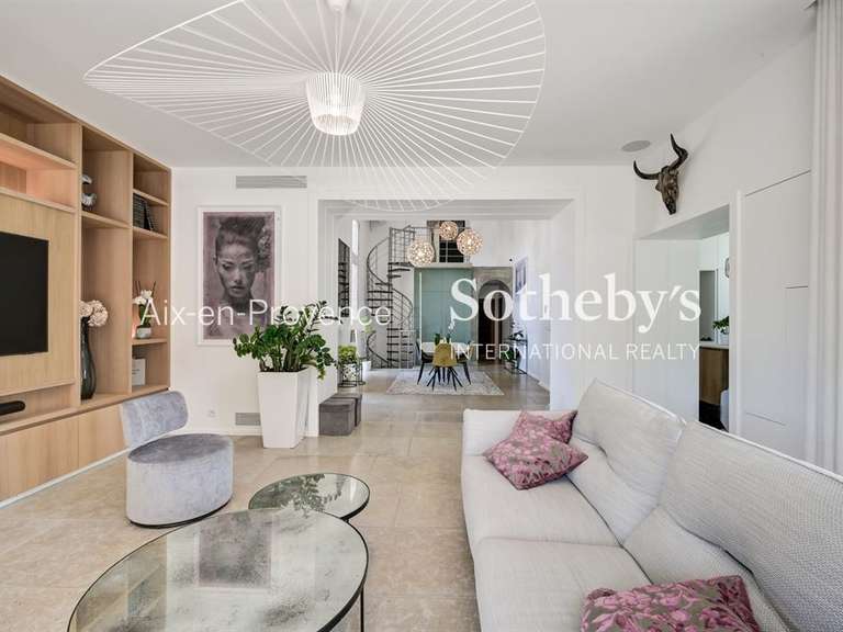 Maison Éguilles - 210m²