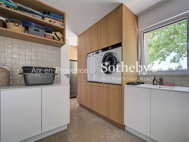 Maison Éguilles - 210m²