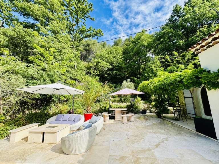 Maison Éguilles - 3 chambres - 170m²