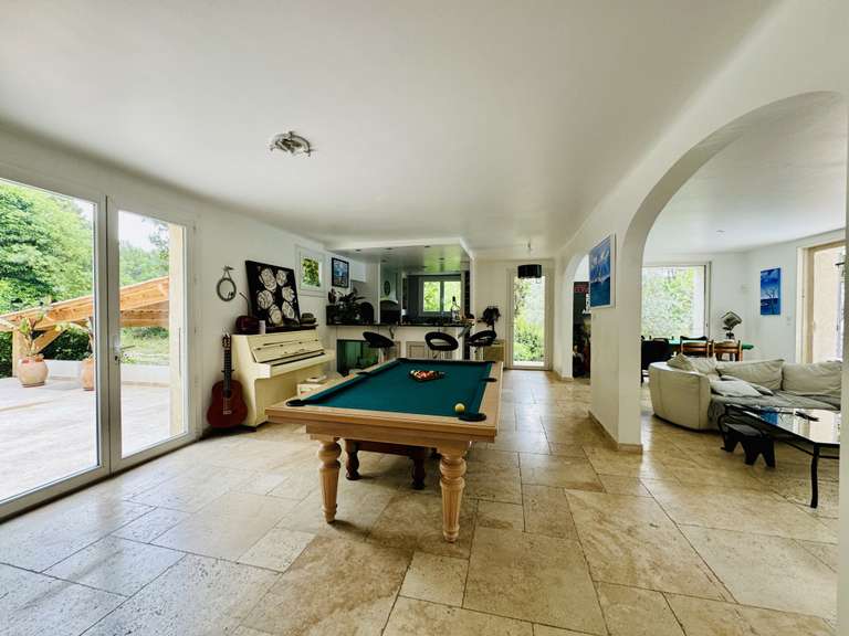 Maison Éguilles - 3 chambres - 170m²