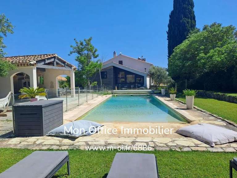 Maison Éguilles - 4 chambres - 246m²