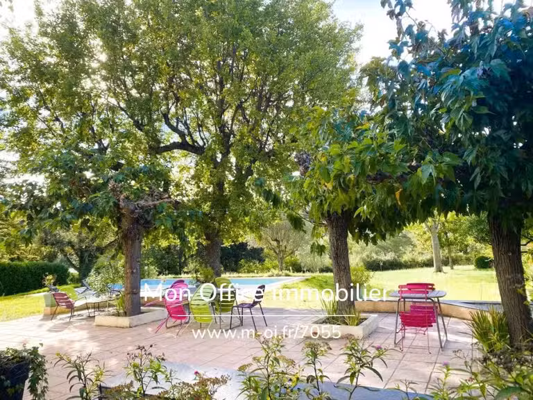 House Éguilles - 4 bedrooms - 190m²