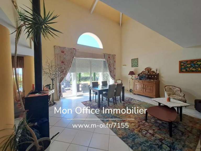 Maison Éguilles - 5 chambres - 194m²