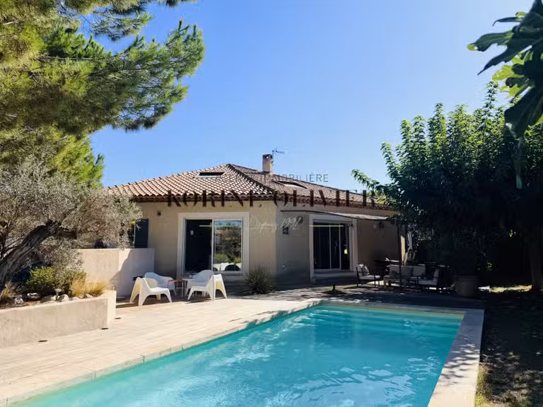 Maison Éguilles - 3 chambres - 130m²