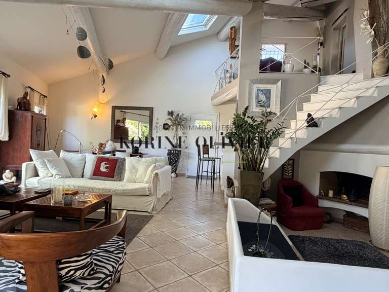 Maison Éguilles - 3 chambres - 130m²