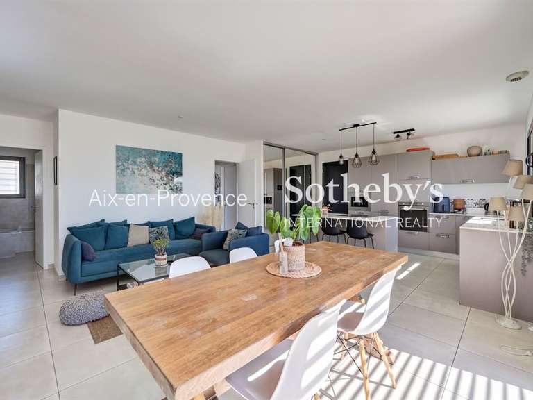 Maison Éguilles - 4 chambres - 105m²