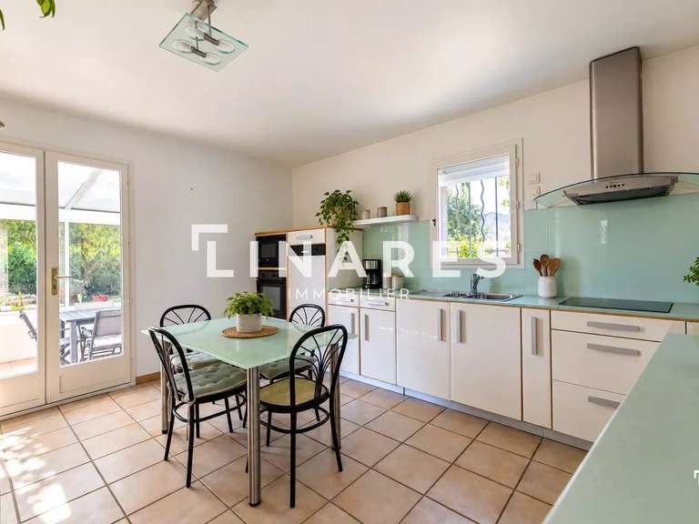 Maison Éguilles - 3 chambres - 138m²