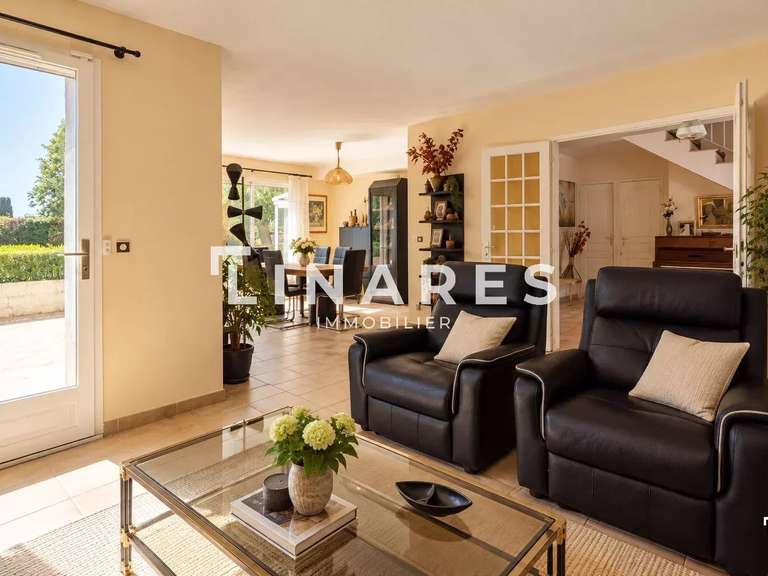 Maison Éguilles - 3 chambres - 138m²