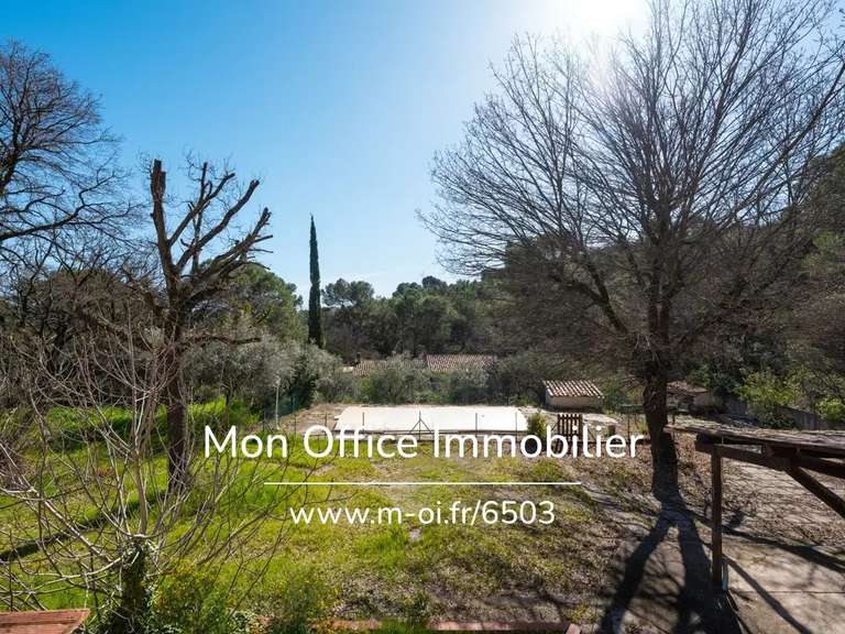 Propriété Éguilles - 5 chambres - 198m²