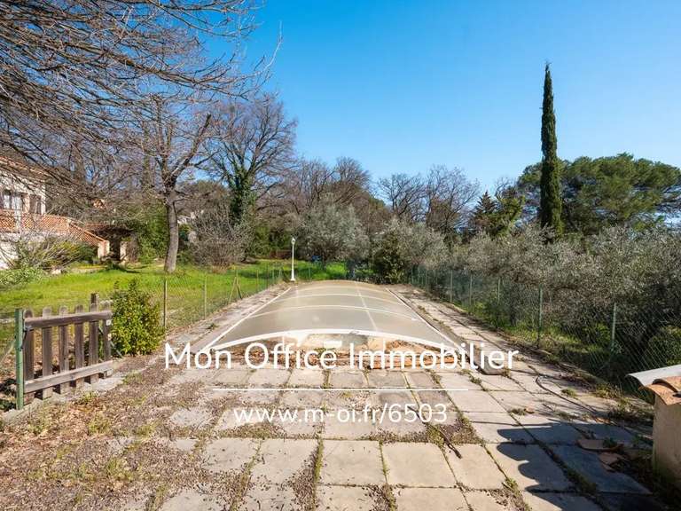 Propriété Éguilles - 5 chambres - 198m²