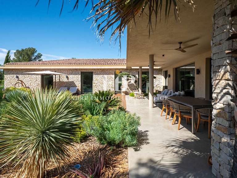 Propriété Éguilles - 5 chambres - 230m²