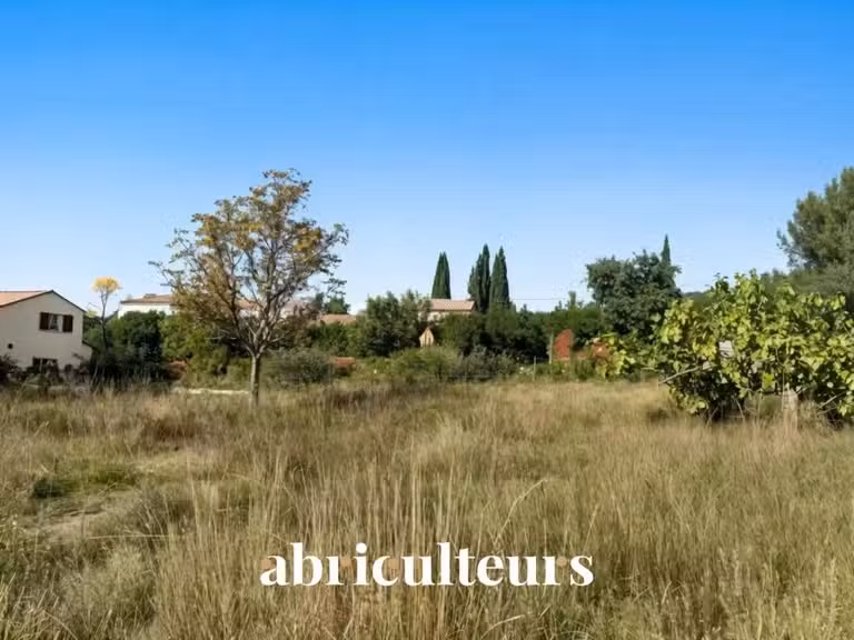 Terrain Éguilles - 1400m²