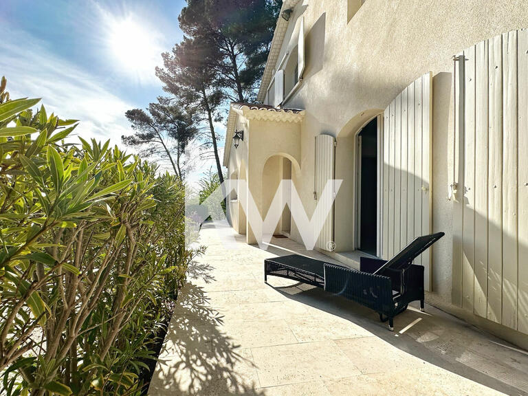 Villa Éguilles - 5 bedrooms - 171m²