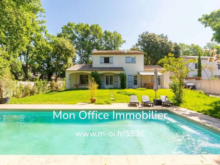 Villa Éguilles - 3 bedrooms - 162m²