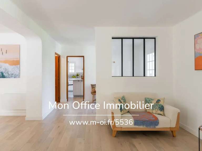 Villa Éguilles - 3 bedrooms - 162m²