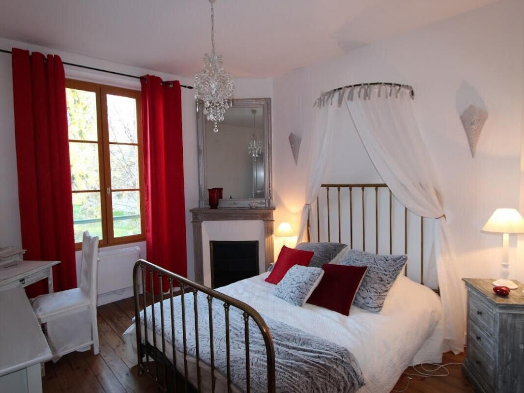 Maison Éguzon-Chantôme