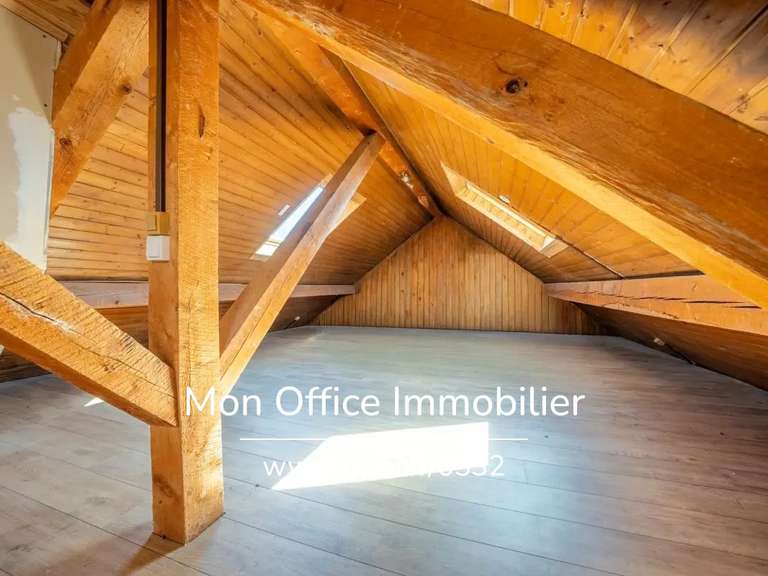 Maison Embrun - 5 chambres - 195m²