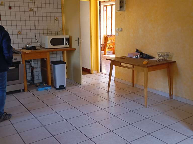 House Embrun - 17 bedrooms - 828m²