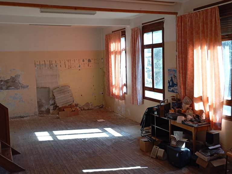 House Embrun - 17 bedrooms - 828m²